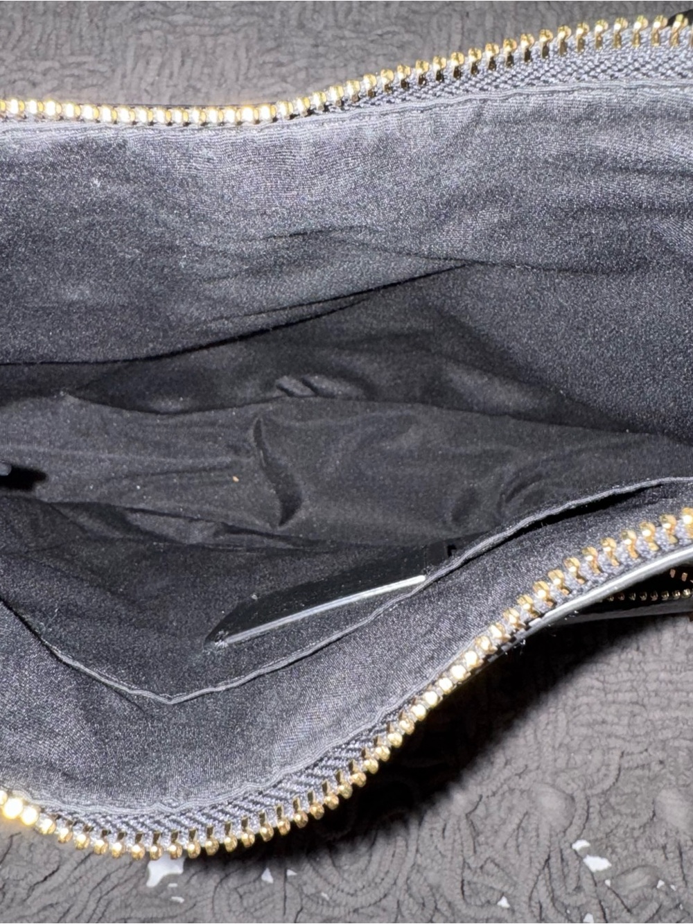 COACH Black Pebbled Leather Crossbody Bag with Gold Hardware - Picture 5 of 7